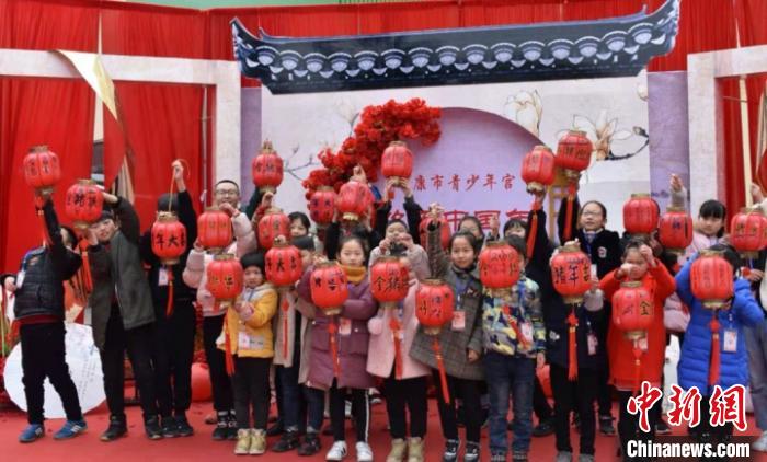 资料图：永康往年举办的“欢乐中国年年俗体验”活动。永康宣传部提供
