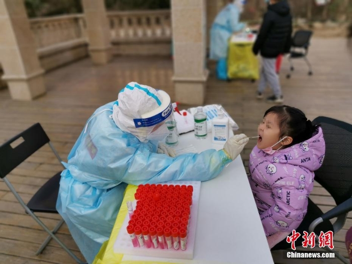 石家庄一社区进行第二次核酸检测