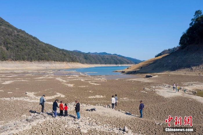 浙江宁波皎口水库发现古村遗址