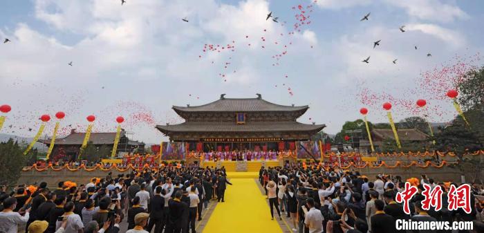 第六届（辛丑年）海峡两岸神农炎帝民间拜祖大典在山西举行