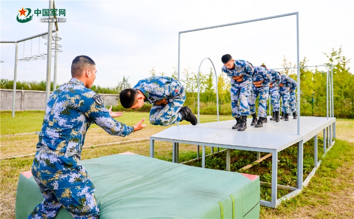 海军陆战队训练图片