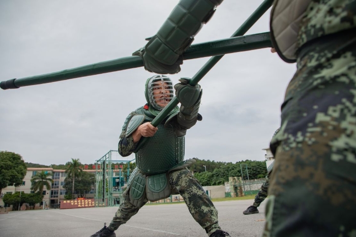 聚焦實戰!武警官兵組織開展刺殺對抗訓練