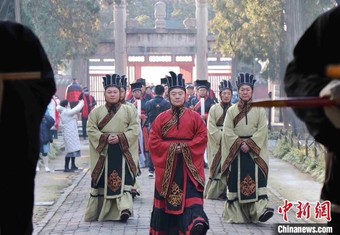 孟子故里山东邹城举行冬至祭孟大典追思亚圣孟子