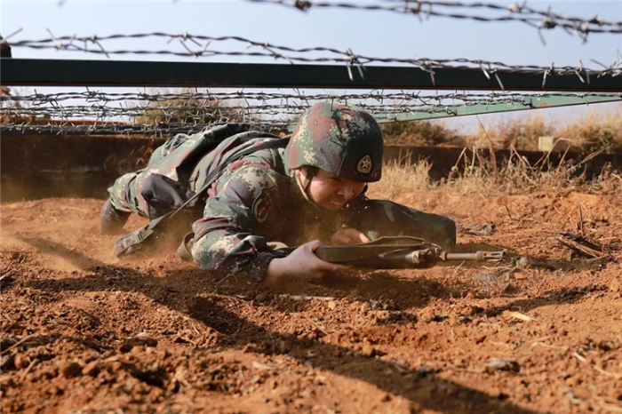 號手就位火箭軍某部吹響崗位練兵集結號