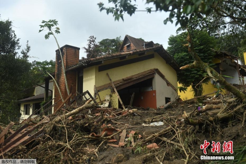 巴西里约州暴雨致死人数上升 搜救持续进行