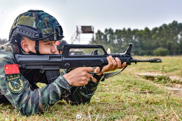 武警特战装备图片