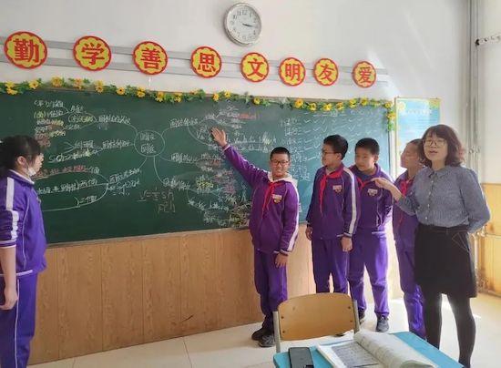 伊旗上湾小学：“双减”之下，凸显“炫彩课堂”魅力