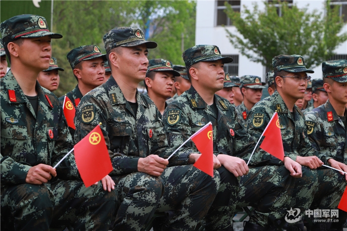 武警第一机动总队定州图片