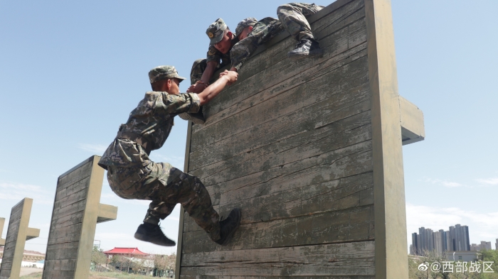 通海武警训练基地图片