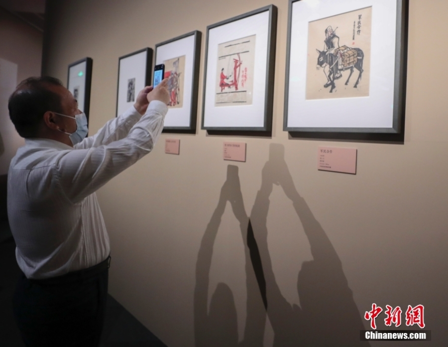 纪念毛泽东同志《在延安文艺座谈会上的讲话》发表80周年主题展开幕