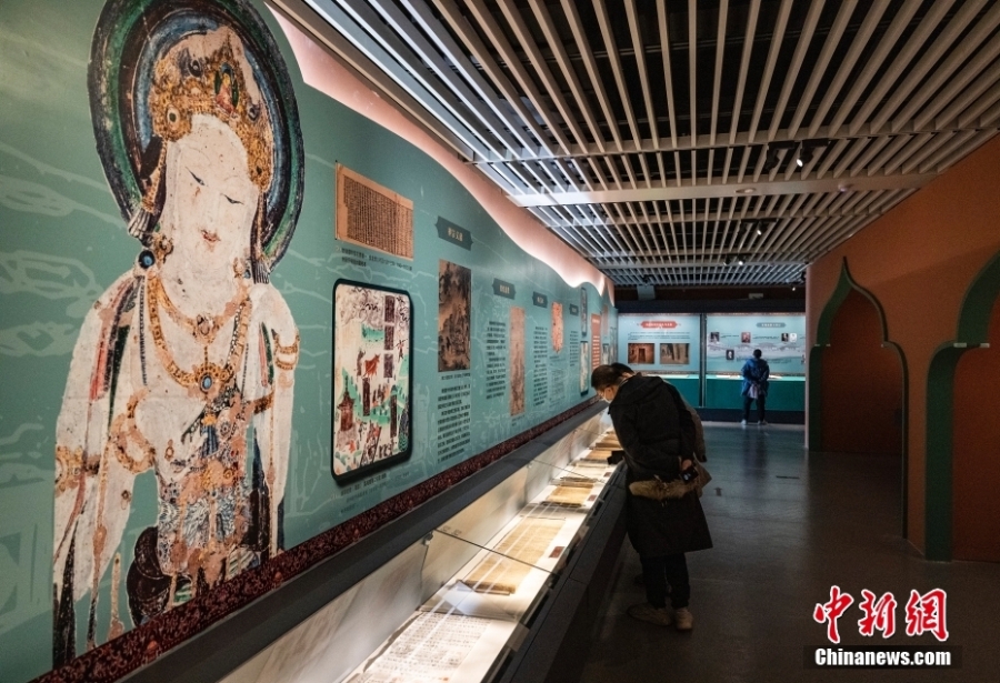 国家典籍博物馆展出“二十世纪初中国古文献四大发现展”