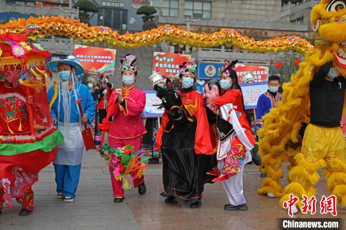 重庆春节民风民俗图片