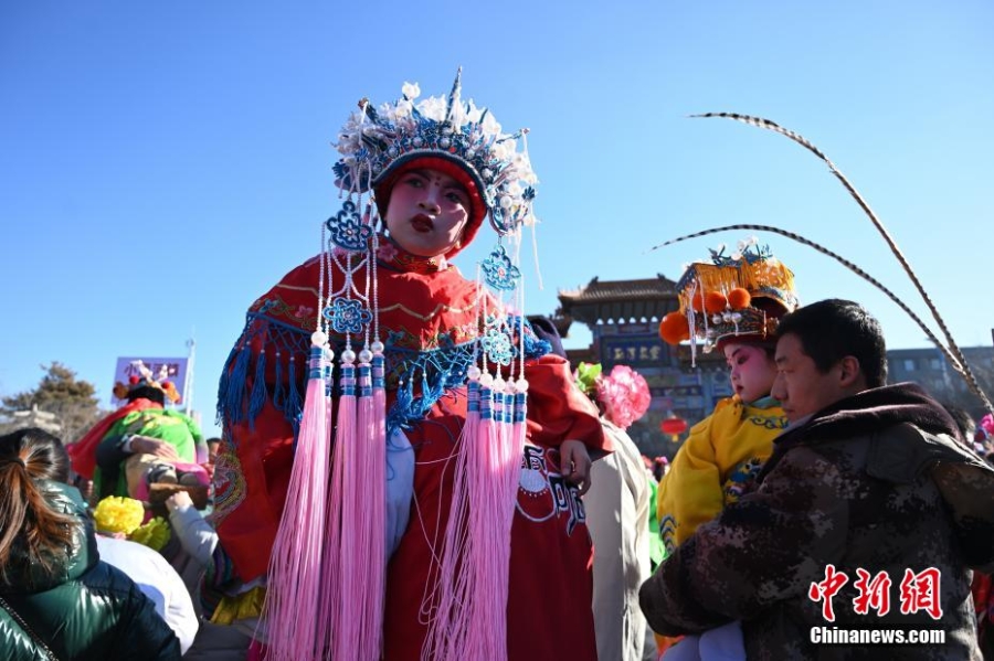 （新春见闻）呼和浩特：“塞上老街非遗庙会”启幕