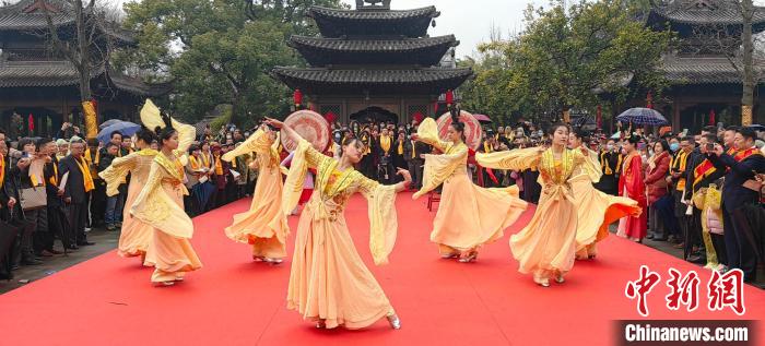 献祭舞 西湖景区水域管理处 供图