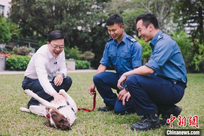 Li Jiachao’s Government House hosts “banquet” to raise funds for disaster relief and search and rescue dogs in Turkey – Report from Hong Kong and Macau on Chinajingwei.com.