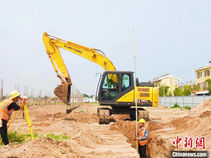 海南文昌航天发射场配套区移民安置工程(二期)项目正在建设中。　中冶天工集团供图