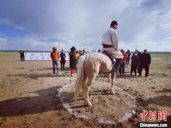 中国95名“马倌儿”接受培训持证上岗成趋势