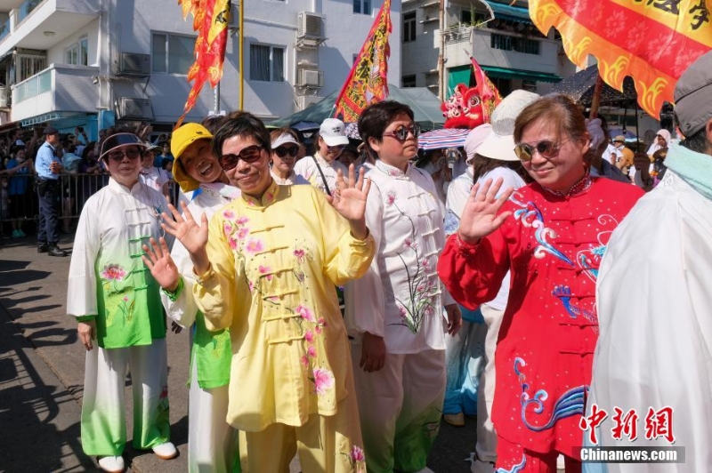 香港长洲太平清醮飘色巡游在长洲举行