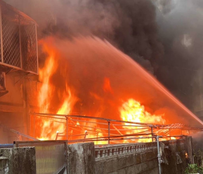 台北市松山区宝清街一处民宅发生火警