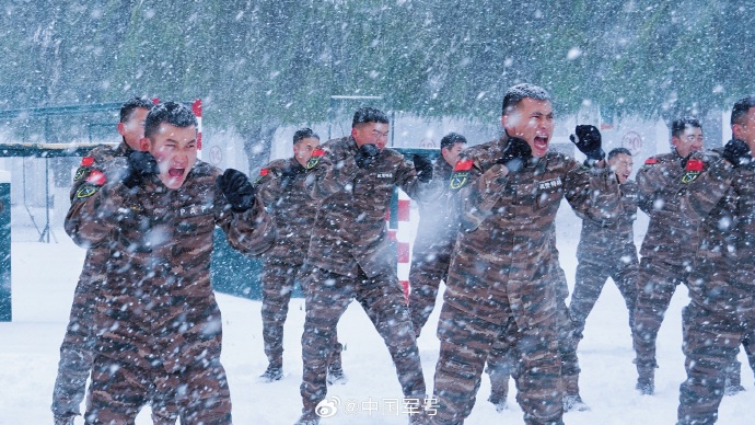 武警特战服装图片冬季图片