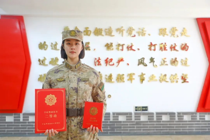 中国女兵王图片