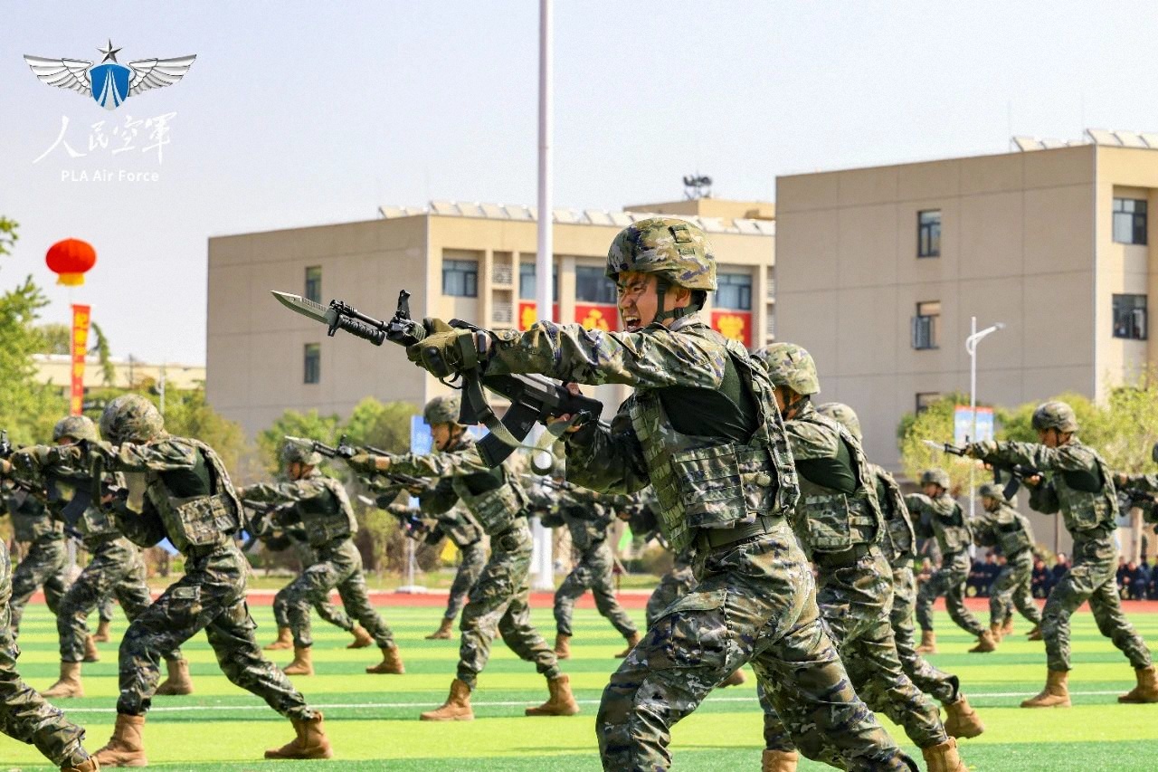 河北涿州空军军训基地图片