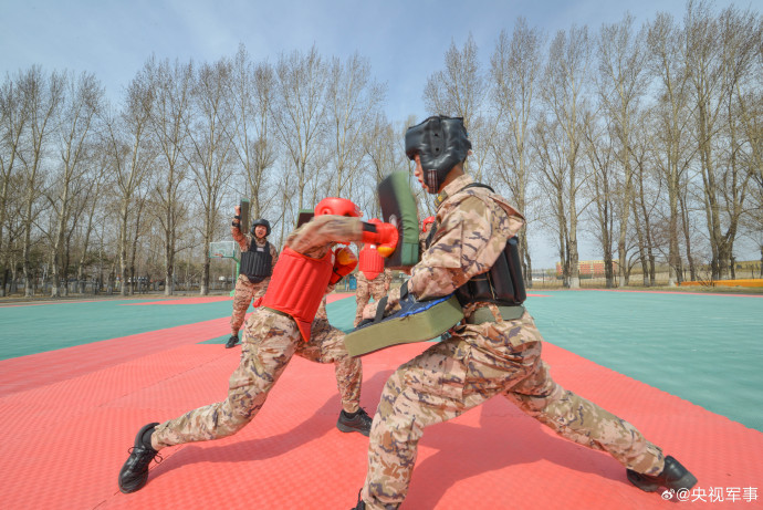 武警搏击实战对抗训练超热血