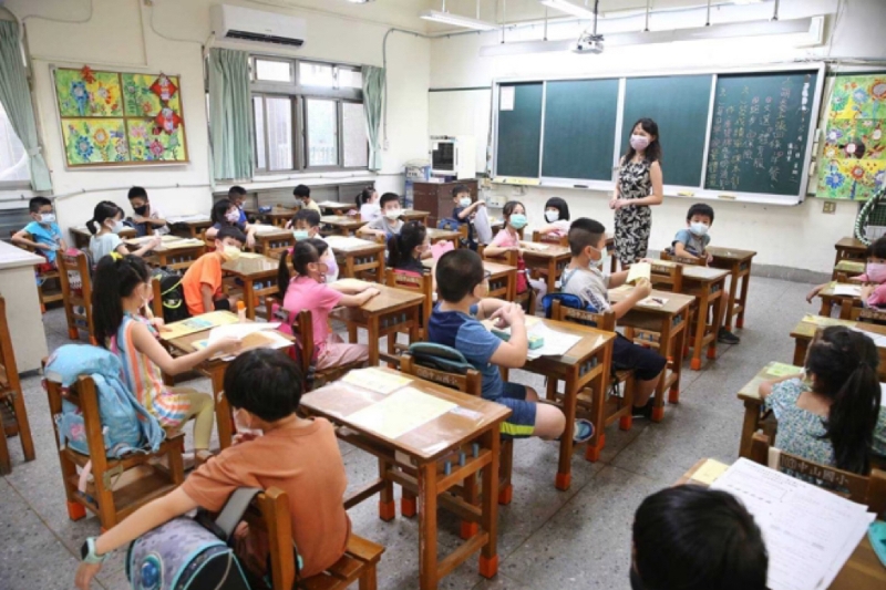 台湾嘉义县2024学年度小一生较2023学年度少364人，降幅达12.9％。（图源：台湾“中时新闻网”）