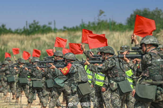 陕西西安武警机动支队图片