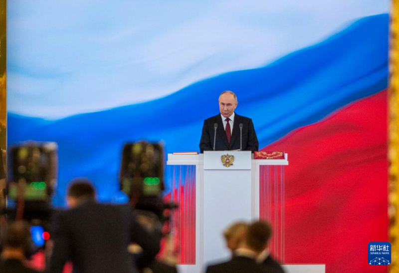 5月7日，俄罗斯总统普京在莫斯科克里姆林宫发表就职演说。（图源：新华社）