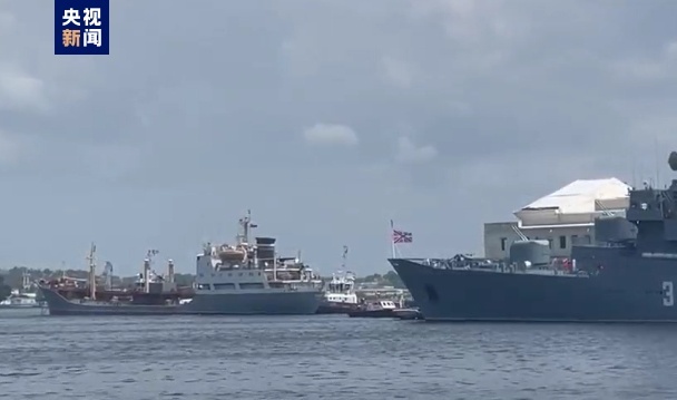 访问期间,俄罗斯海军官兵上岸进行了休整,对舰船开展了维护,并与古巴