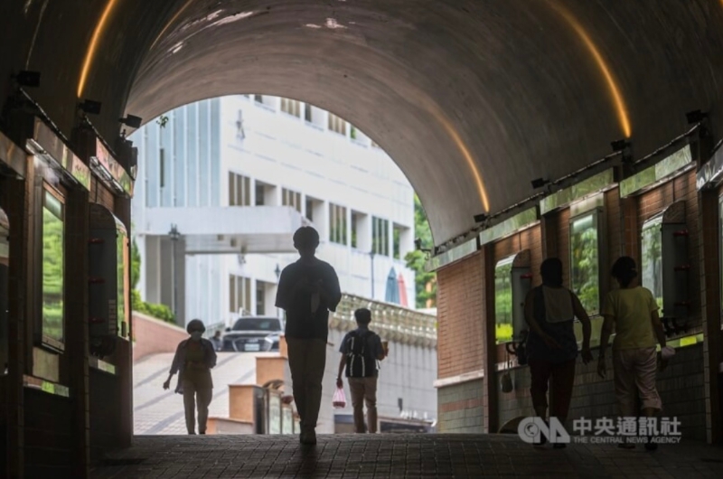 图为台北市某私立大学大门口。（图源：台湾“中央社”）