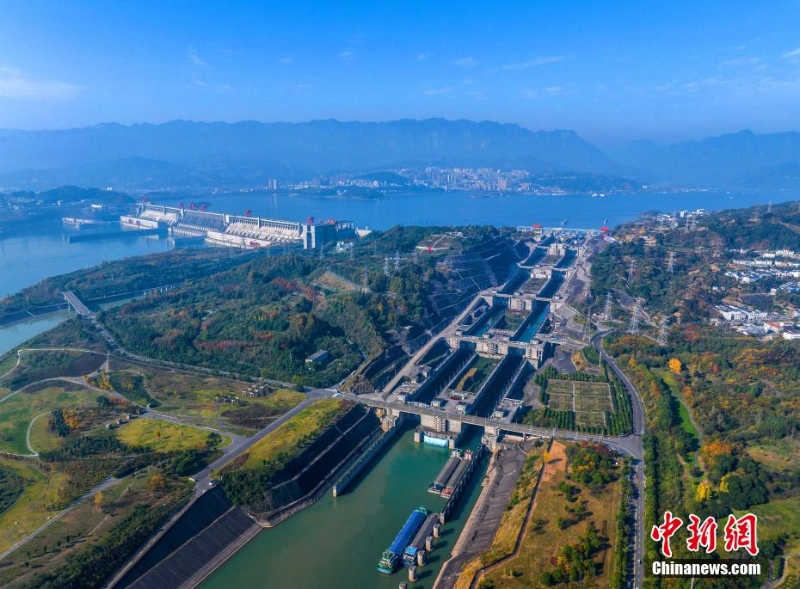 三峡库区航运繁忙有序