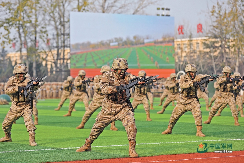 新兵成长进行时丨看兵之初如何点燃为荣誉奋斗的火种